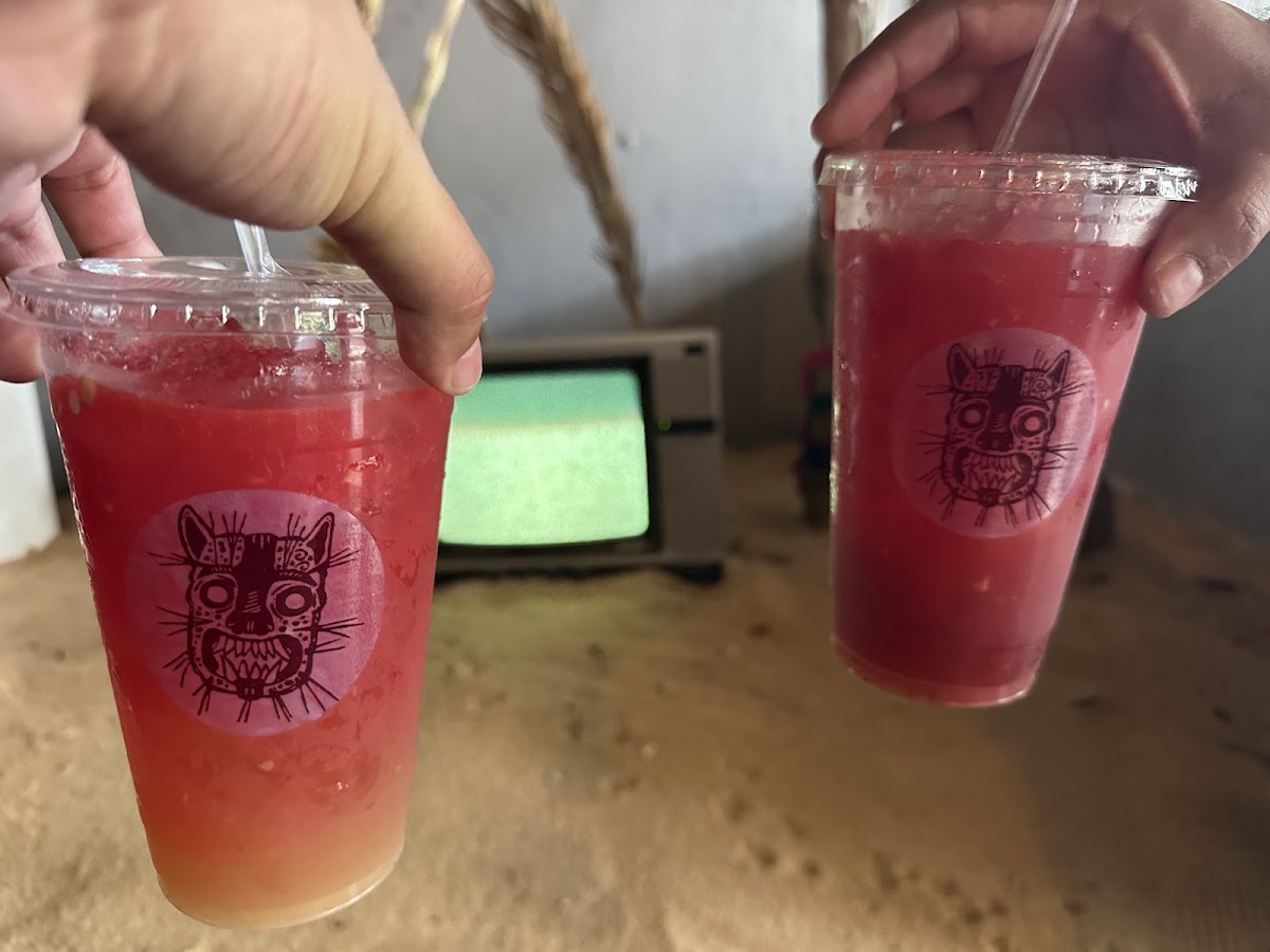 Los Olvidados Coffee Shoppe & Gallery Photos 2